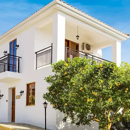 Wisteria Villa